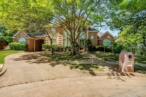 4105 Vistaview Ct, Arlington, TX 76016