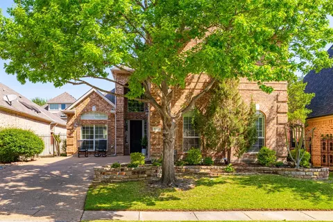 5700 Travis Dr, Frisco, TX 75034