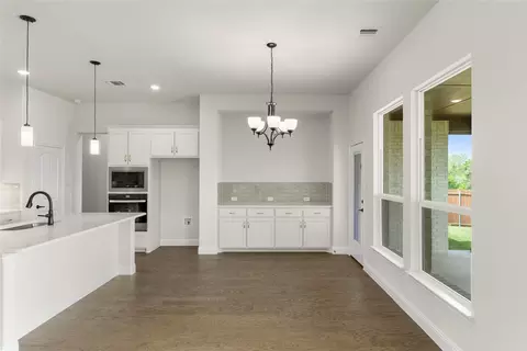 710 Winecup, Midlothian, TX 76065 photo 9