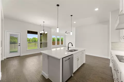 710 Winecup, Midlothian, TX 76065 photo 11