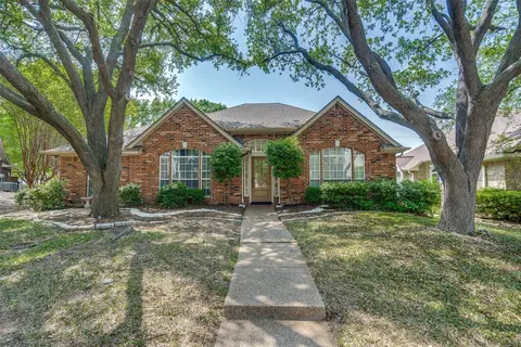 6805 Lochwood Dr, Plano, TX 75024