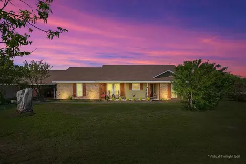 5037 Lake Felton Pkwy, Mart, TX 76664
