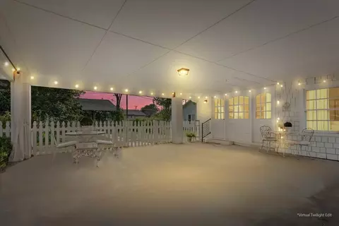 Exterior - 600 W 3rd St, Mcgregor, TX 76657 photo 6 of 7