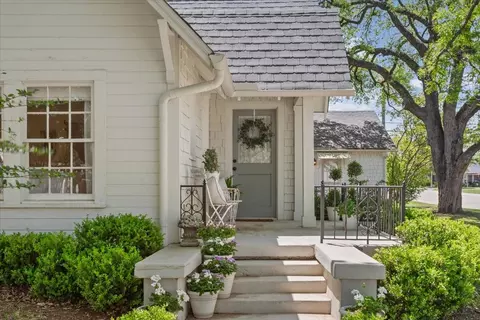 Other - 600 W 3rd St, Mcgregor, TX 76657 photo 1 of 7