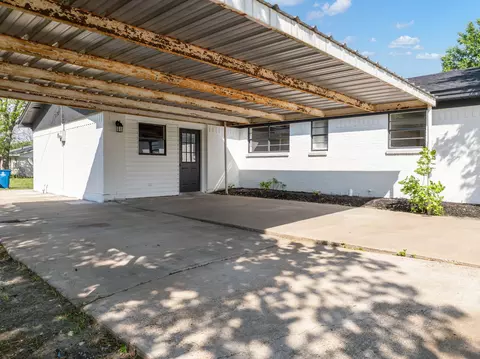 101 Circle Dr, Itasca, TX 76055 photo 9