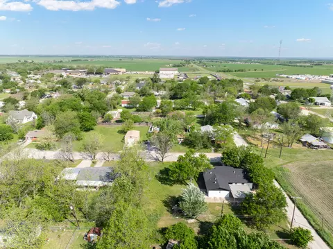 101 Circle Dr, Itasca, TX 76055 photo 14