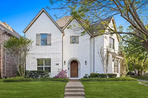 6300 Lakeshore Dr, Dallas, TX 75214