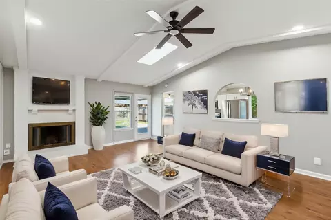 1001 Roaring Springs Dr, Allen, TX 75002