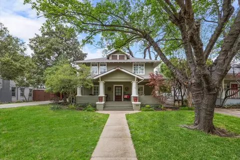 1304 Belle Pl, Fort Worth, TX 76107