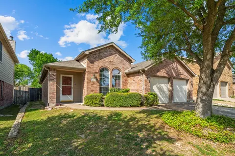 2110 Athabasca Falls Dr, Anna, TX 75409