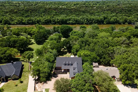 9126 Bontura Rd, Granbury, TX 76049