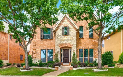 2027 Loma Alta Dr, Irving, TX 75063