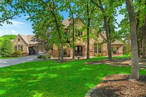 7108 Heritage Oaks Dr, Mansfield, TX 76063