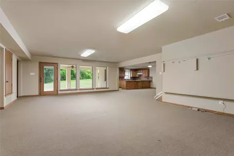 912 E Highland Rd, Oak Leaf, TX 75154 photo 25