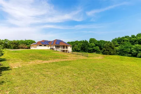 912 E Highland Rd, Oak Leaf, TX 75154 photo 34
