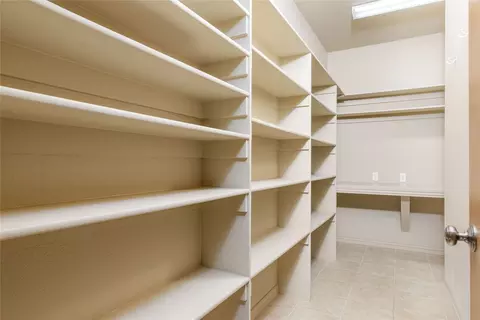 912 E Highland Rd, Oak Leaf, TX 75154 photo 23