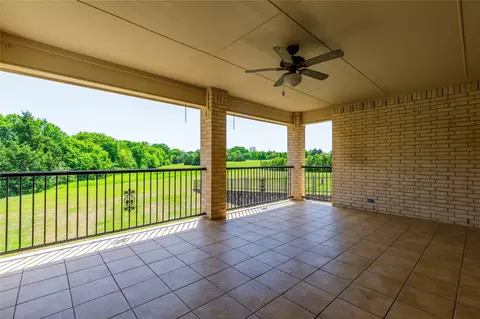 912 E Highland Rd, Oak Leaf, TX 75154 photo 32