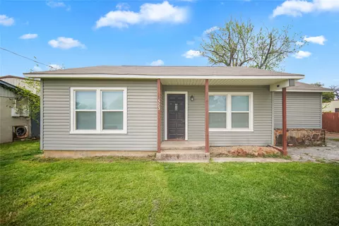 323 N Church St, Jacksboro, TX 76458