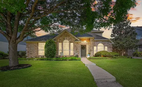 5211 Twilight Dr, Frisco, TX 75035
