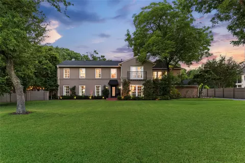 4522 Walnut Hill Ln, Dallas, TX 75229