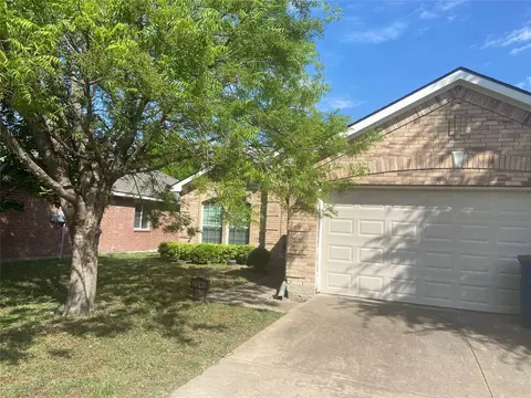 3346 Choir St, Dallas, TX 75237