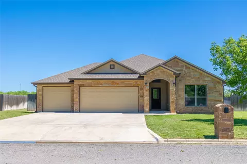 1500 Southgate Dr, Brownwood, TX 76801