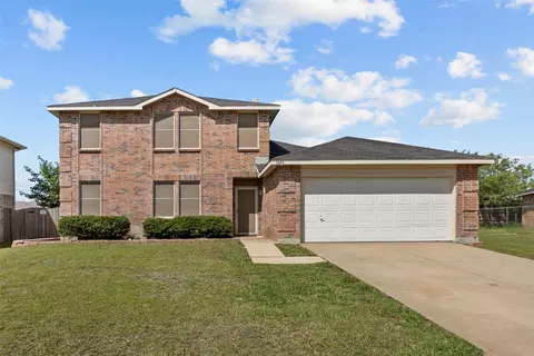 1328 Windy Meadows Dr, Burleson, TX 76028