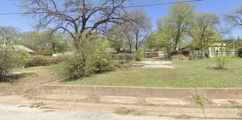 2915 Lasalle St, Fort Worth, TX 76111