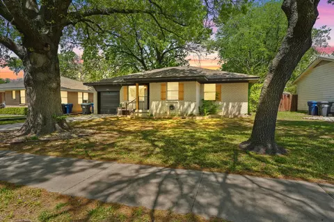 1804 W Josephine St, Mckinney, TX 75069