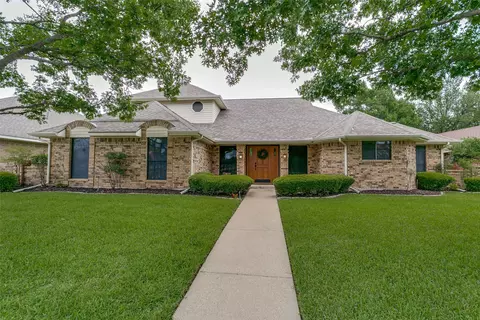2509 Copper Creek Ln, Carrollton, TX 75006