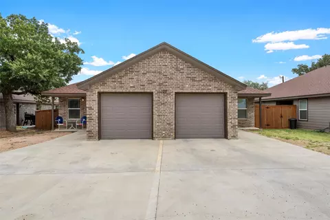107 Petsick Ln #A & B, Gatesville, TX 76528