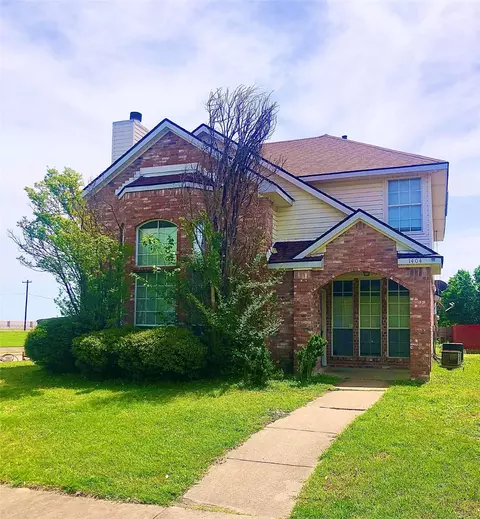 1404 Clearview Dr, Mesquite, TX 75181