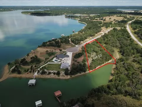 157 Hanna Oak Ct, Bridgeport, TX 76426