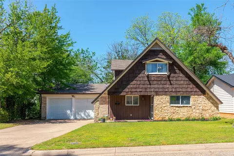 1731 Foster Dr, Arlington, TX 76012