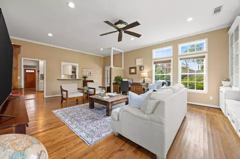 Living - 814 Griffith Ave, Terrell, TX 75160 photo 1 of 1