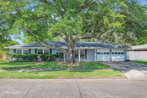 6212 Kathy Cir, Shreveport, LA 71105