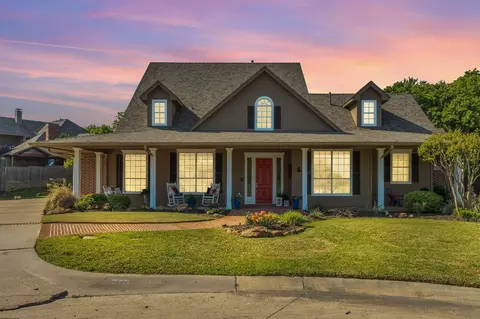 720 Lake Hollow Ct, Highland Village, TX 75077