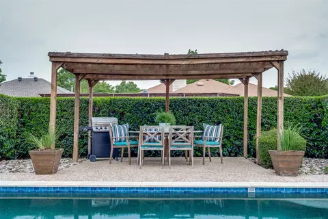 2007 Lavaca Trl, Carrollton, TX 75010