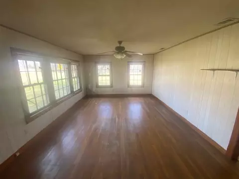 Living - 4830 E Fm 120, Denison, TX 75021 photo 2 of 3