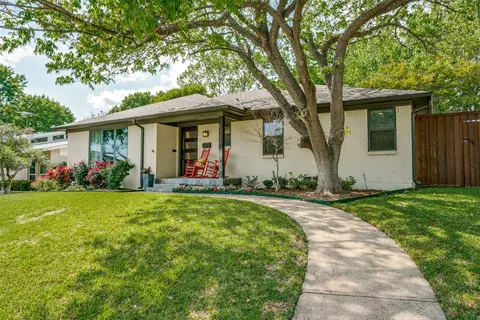 6735 Dalhart Ln, Dallas, TX 75214