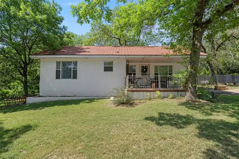 Exterior - 415 Mount Lookout Rd, Waco, TX 76708 photo 9 of 12