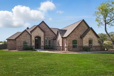 107 Rush Creek Trl, Paradise, TX 76073