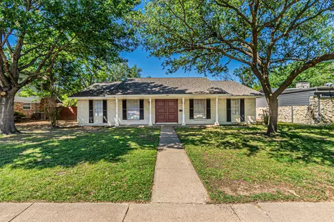 1109 Colony Dr, Irving, TX 75061