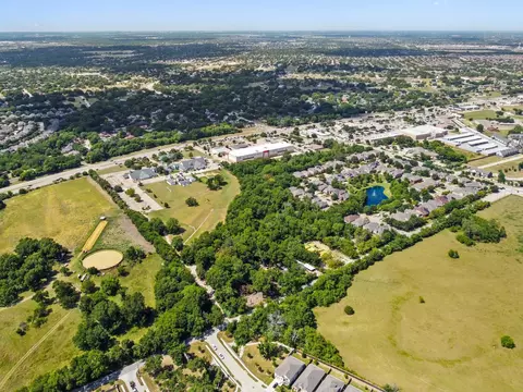1637 Ben Davis Rd, Garland, TX 75040