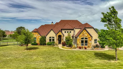 233 Pinnacle Peak Ln, Weatherford, TX 76087