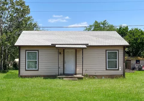 505 SW 13th Ave, Mineral Wells, TX 76067
