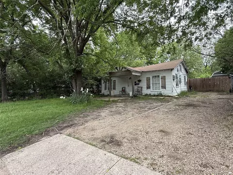 1402 Melton Ln, Mesquite, TX 75149