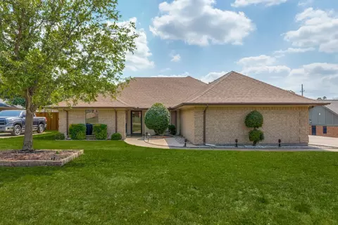 1114 Sunset Dr, Trophy Club, TX 76262