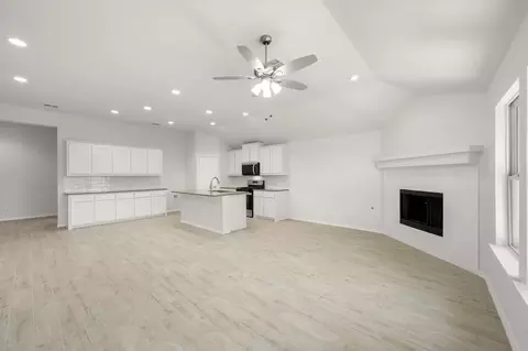 315 Comanche, Cleburne, TX 76033 photo 24