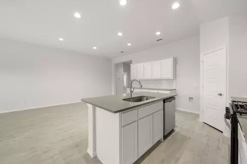 315 Comanche, Cleburne, TX 76033 photo 17